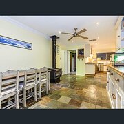 Home Owner wanting sitter in Perth, Western Australia
