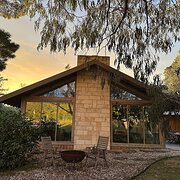 Home Owner wanting sitter in Melbourne, Victoria