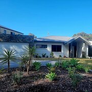 Home Owner wanting sitter in Bairnsdale, Victoria