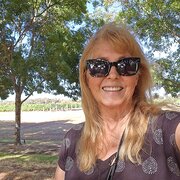 House Sitter - Love dogs&cats