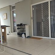 Home Owner wanting sitter in , Queensland