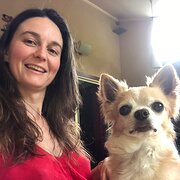 House Sitter - Kind, Caring & Trustworthy Pet Sitter