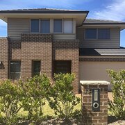 Home Owner wanting sitter in Sydney, New South Wales