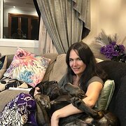 Home Owner wanting sitter in , Queensland