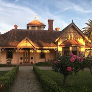 Home Owner wanting sitter in Melbourne (2.5 he), Victoria