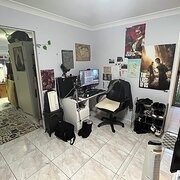 Home Owner wanting sitter in Sydney , New South Wales