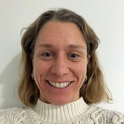 House Sitter - Rebecca