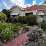 Home Owner wanting sitter in Perth, Western Australia