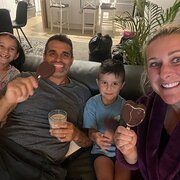 House Sitter - Mrs