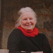 House Sitter - Happy wanderer with B&B experience